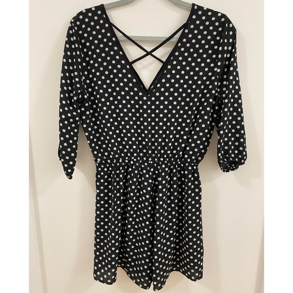 Black and White Polka Dot Romper Size Large - Picture 4 of 5